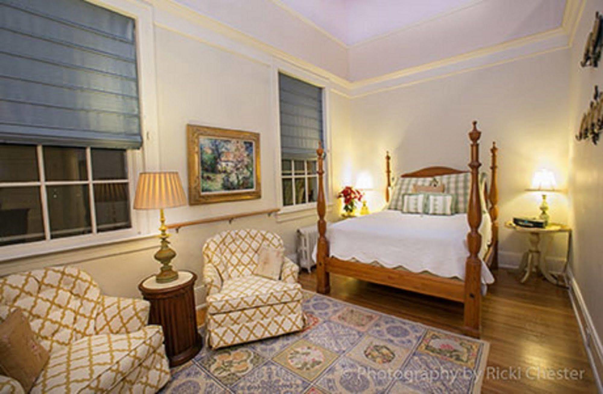 The Firehouse Inn Rutherfordton Zewnętrze zdjęcie